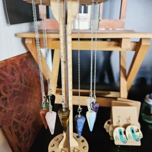 Alternative view of Mystic Swing: Handcrafted Pendulum Holder